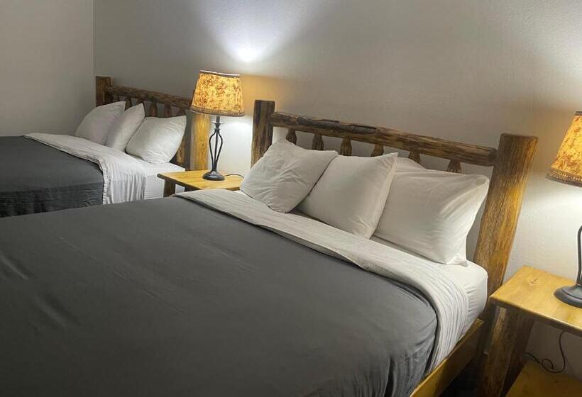 Kootenai Valley Motel