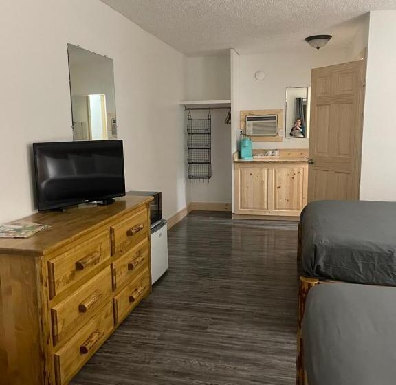 Kootenai Valley Motel