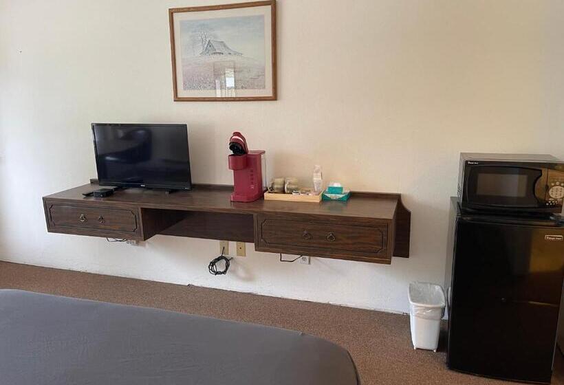 Kootenai Valley Motel