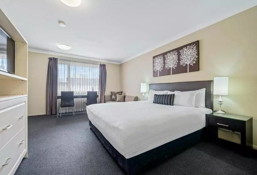 호텔 Ambassador On Ruthven