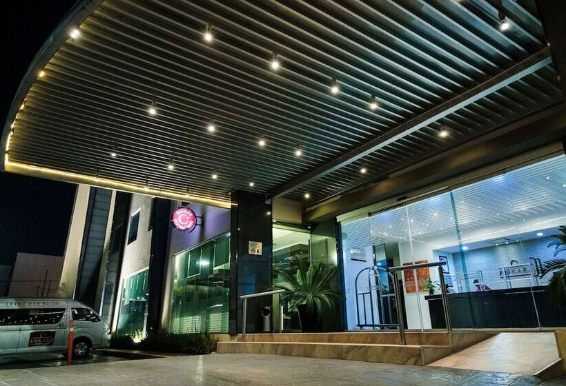 هتل Ankara Las Lomas