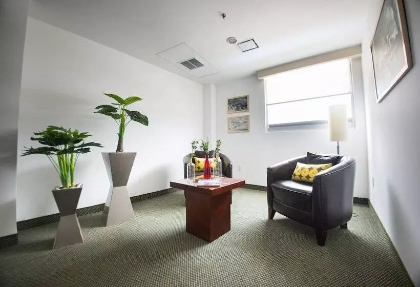 هتل Ankara Las Lomas