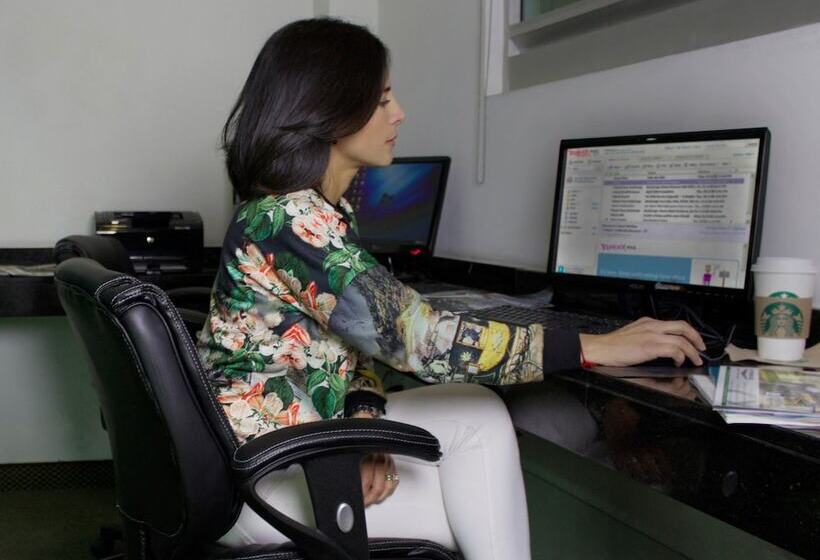 هتل Ankara Las Lomas