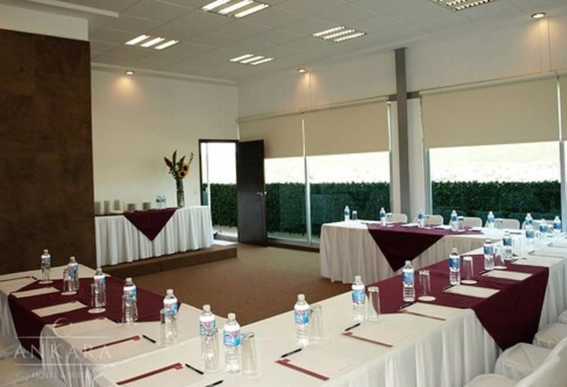 هتل Ankara Las Lomas