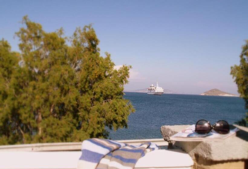 בית מלון כפרי Blue Bay