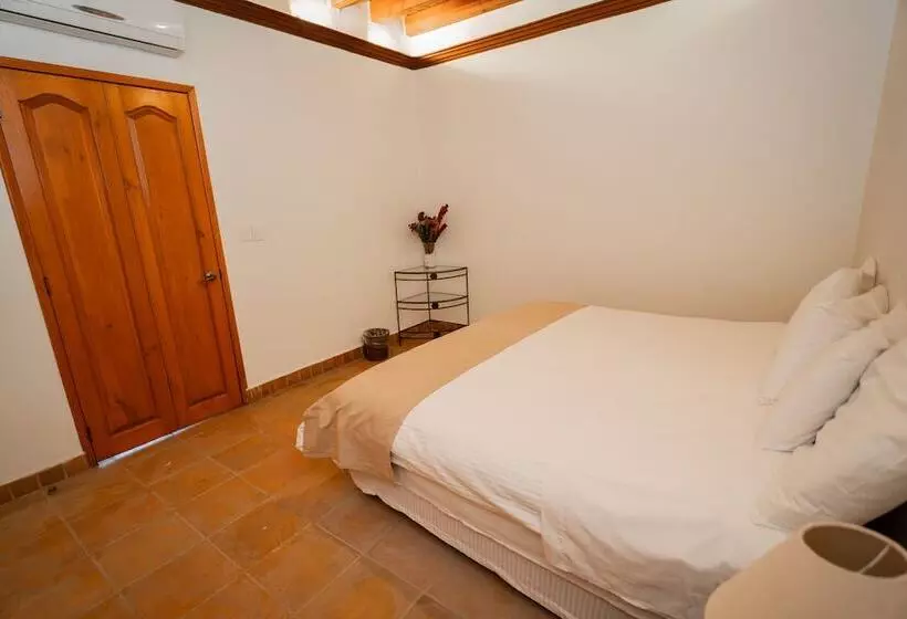 هتل Casalinda San Miguel