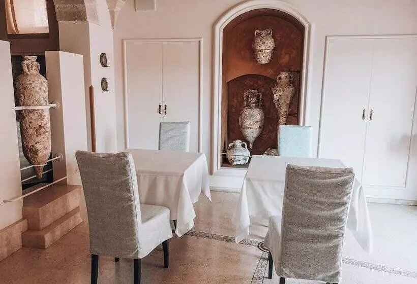 Corte Di Nettuno Cdshotels