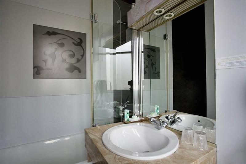 ホテル De France Invalides