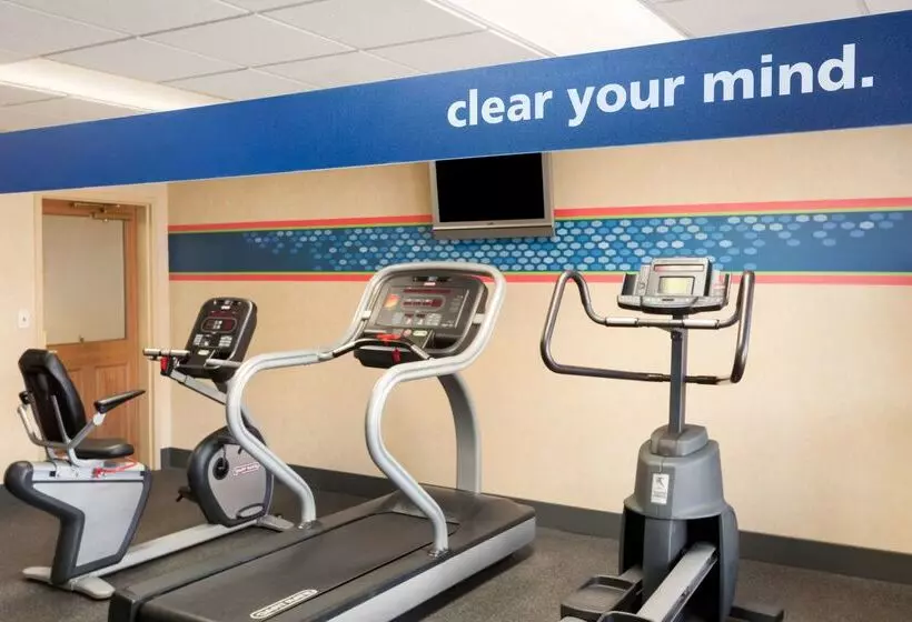 酒店 Hampton Inn Geneva