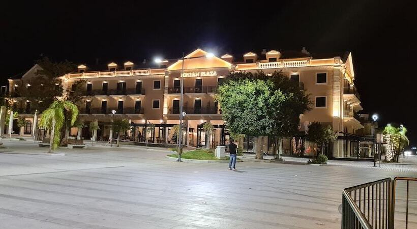Ionian Plaza Hotel & Spa