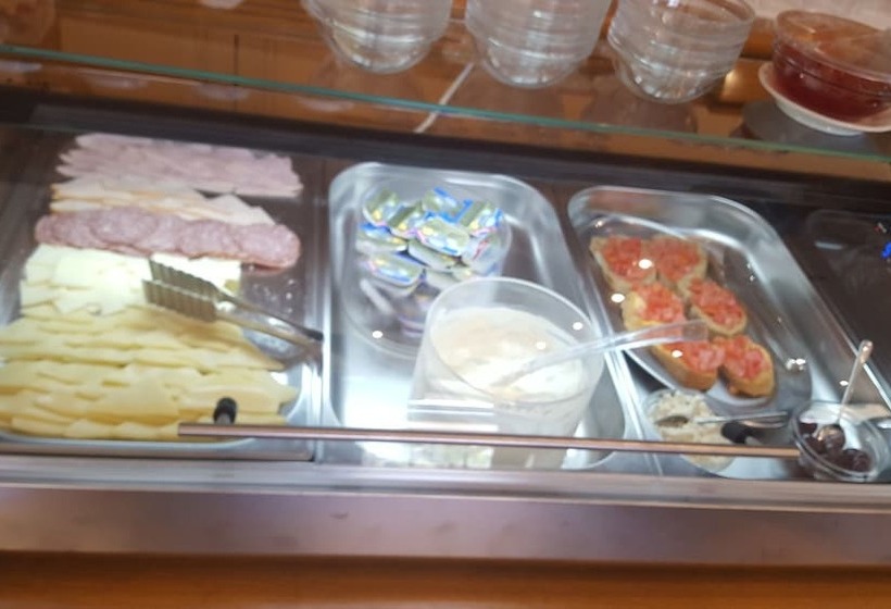 Ionian Plaza Hotel & Spa