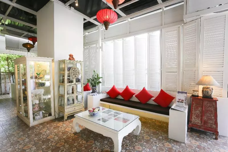 هتل Laksasubha Hua Hin