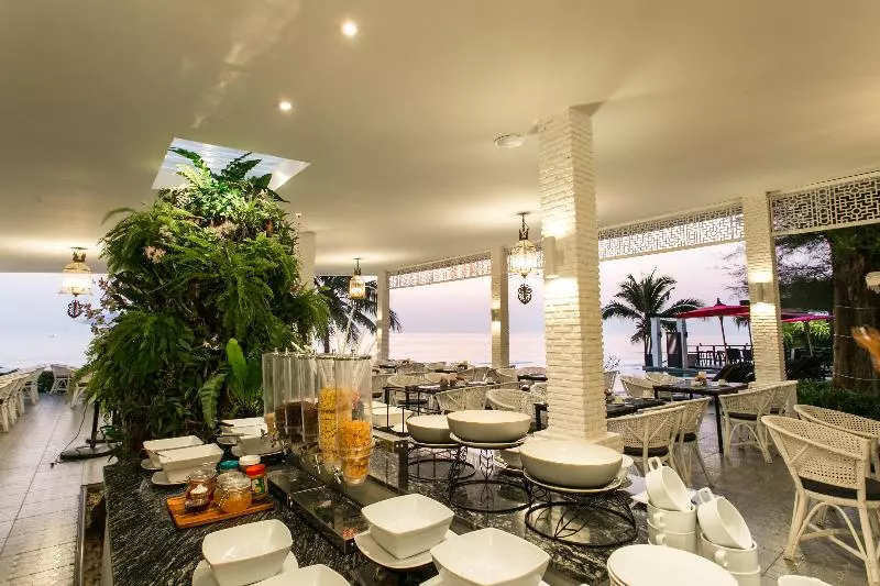 هتل Laksasubha Hua Hin
