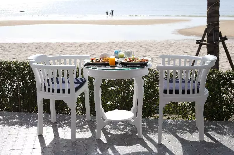 هتل Laksasubha Hua Hin