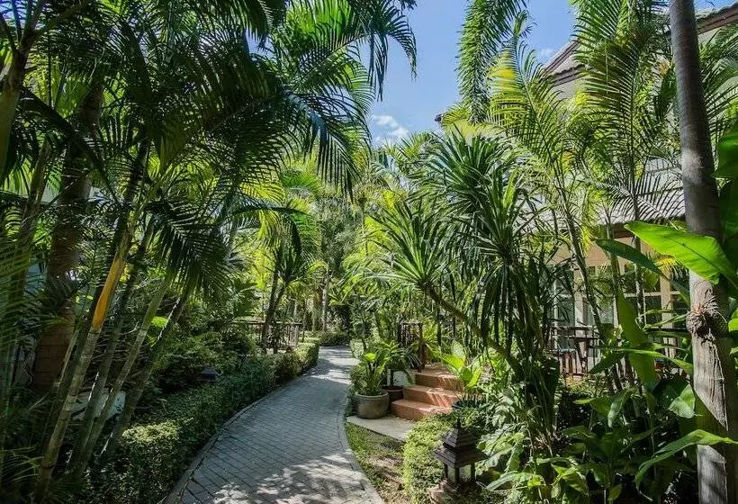 Hotel Laksasubha Hua Hin