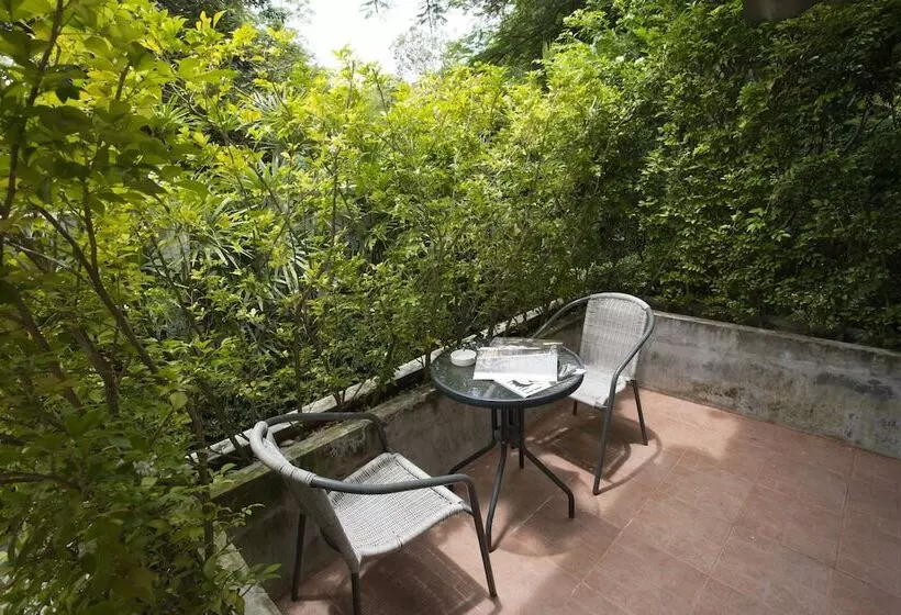 Hotel Laksasubha Hua Hin