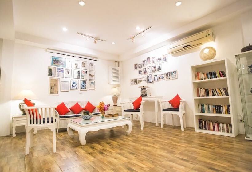 Hotel Laksasubha Hua Hin