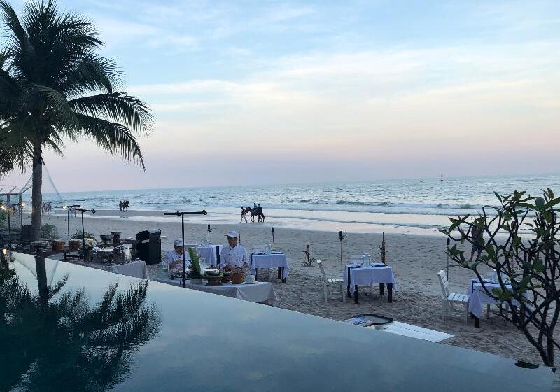Hotel Laksasubha Hua Hin