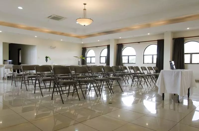 ホテル Plaza Real Suites & Apartments San Jose