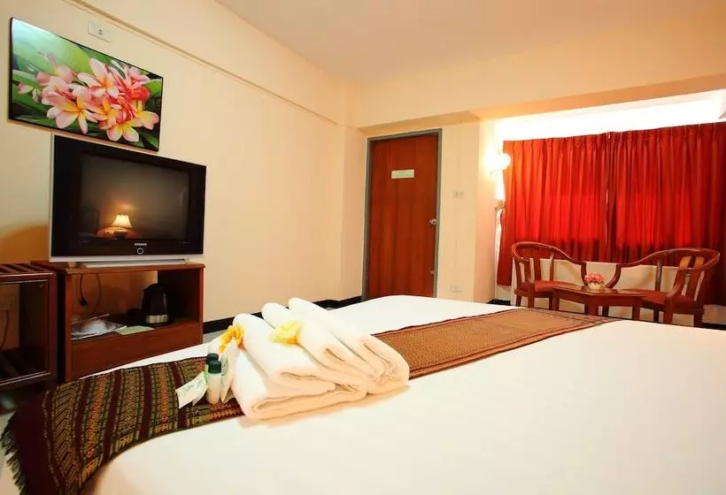 هتل Regent Ramkhamhaeng 22