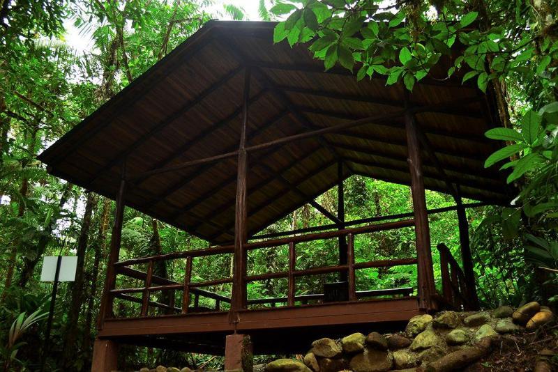 בית מלון כפרי Hideaway Rio Celeste