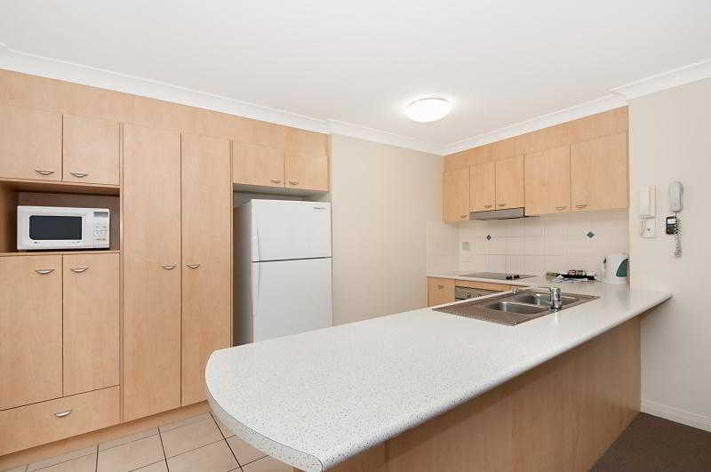 酒店 Sandcastles On The Broadwater