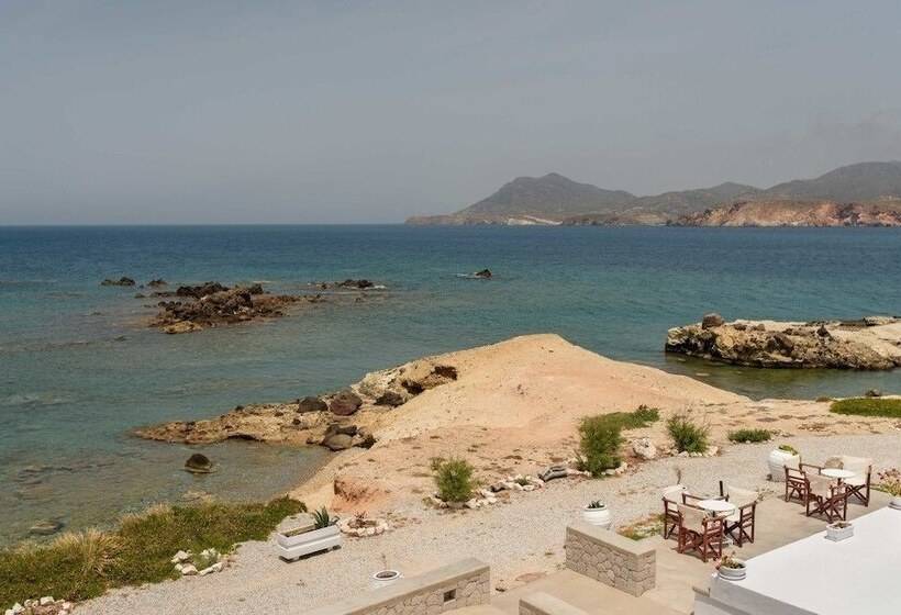 Отель Tania Milos