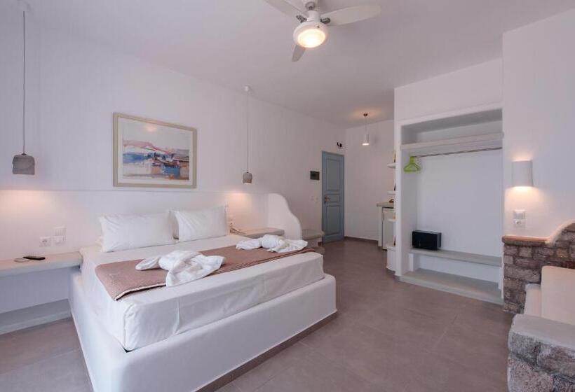 Отель Tania Milos