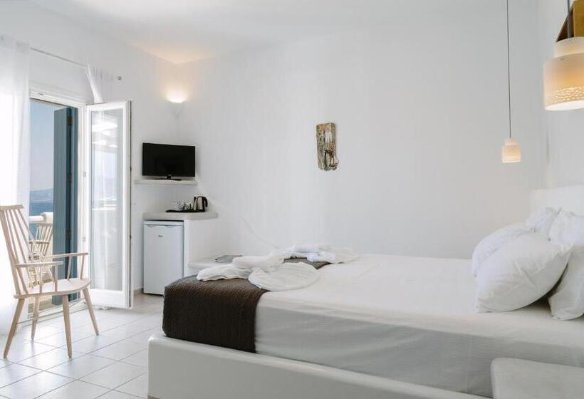 Отель Tania Milos