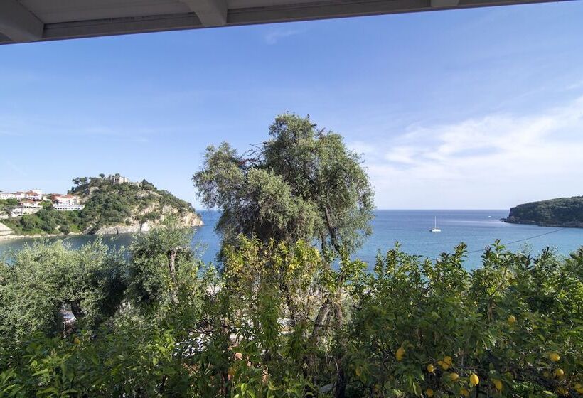 בית מלון כפרי Valtos Beach