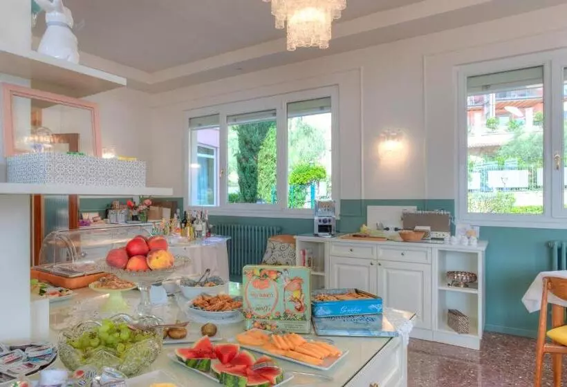 ホテル Villa Europa