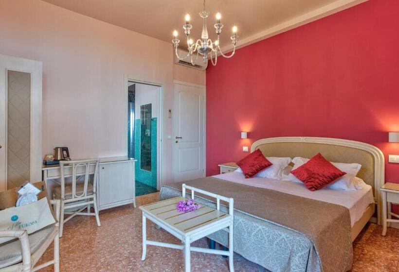 ホテル Villa Europa