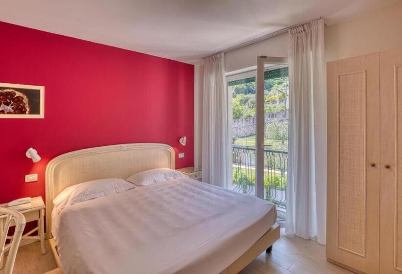 ホテル Villa Europa