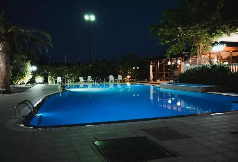 ホテル Villa Olympia