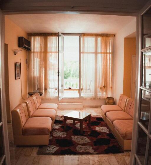 בית מלון כפרי Villa Olympia