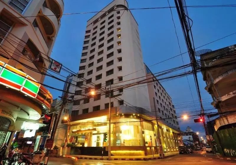 酒店 Mayflower Grande