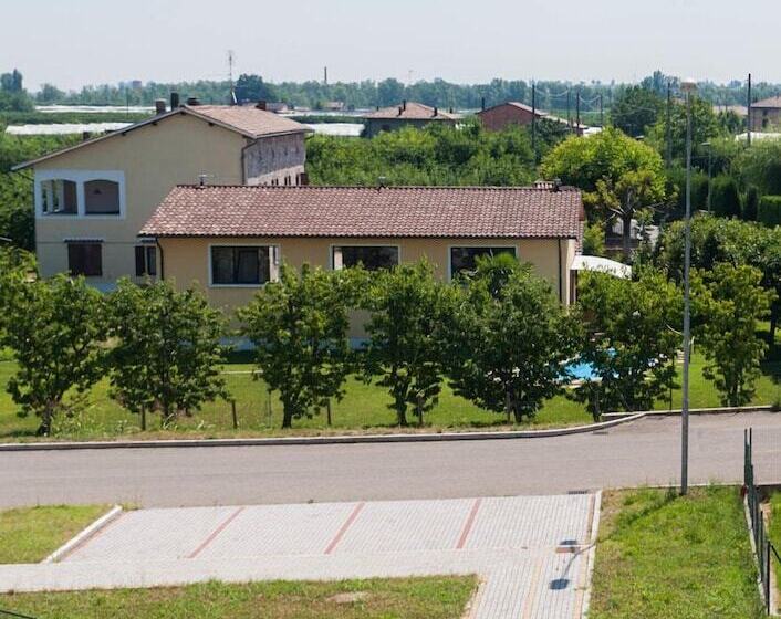 渡假胜地 La Cartiera