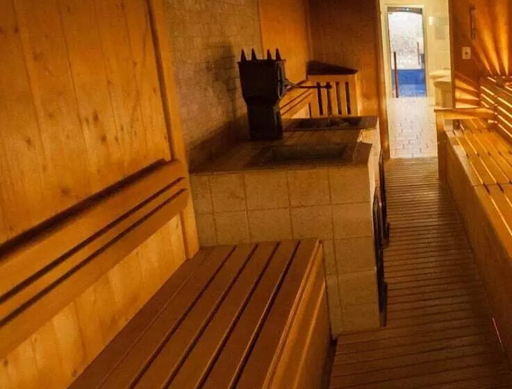 리조트 La Cartiera