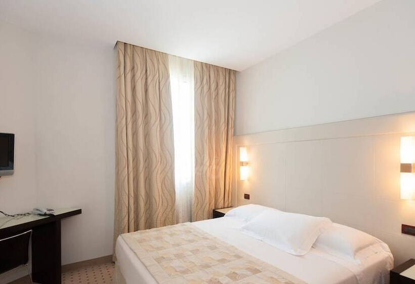 渡假胜地 La Cartiera