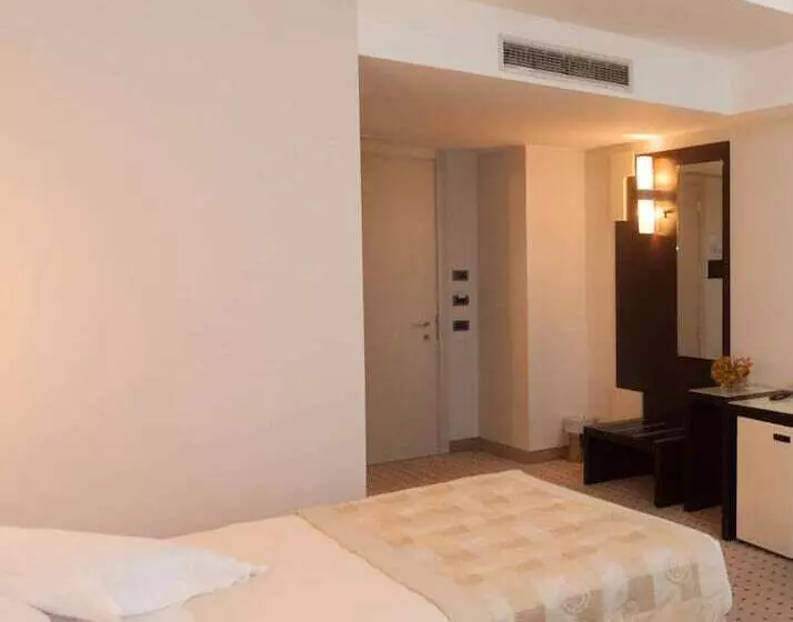 리조트 La Cartiera