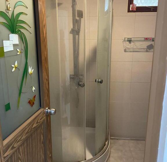 בית מלון כפרי Induruwa Beach Villa