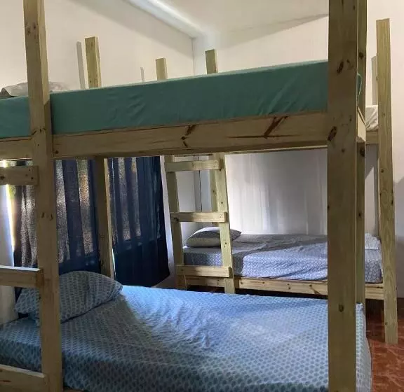 هاستل Beach Dorms