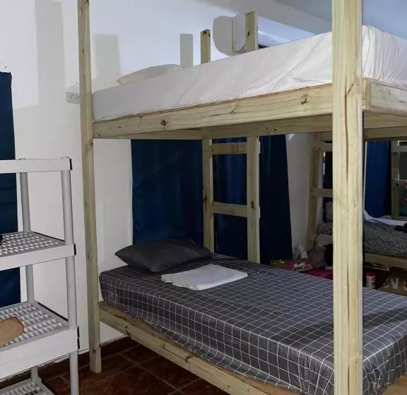 هاستل Beach Dorms
