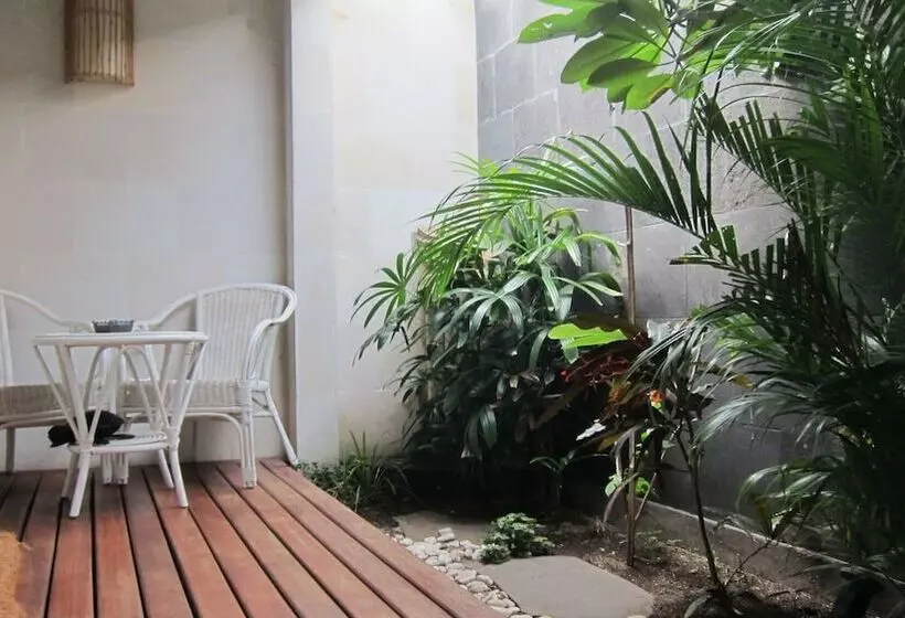 ホテル Scallywags Smugglers