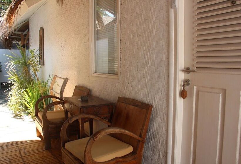 Szálloda Scallywags Smugglers