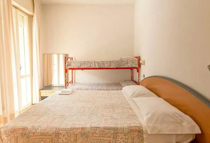 هاستل Pensione Villa Elsa B&b