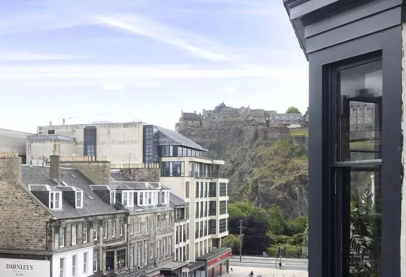 تختخواب و صبحانه Joivy 30 Castle Street Deluxe Apartments