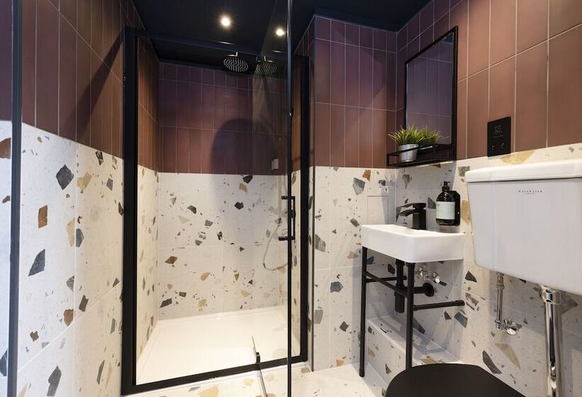 צימר Joivy 30 Castle Street Deluxe Apartments