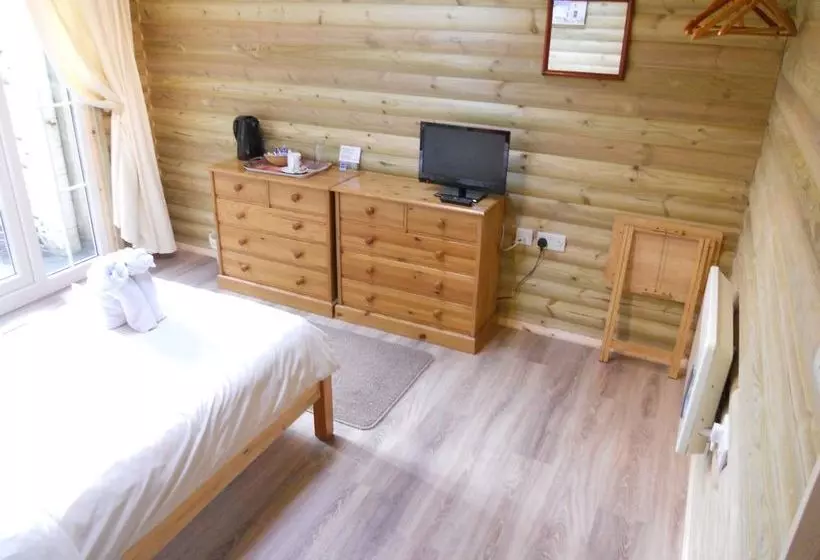 Bed and Breakfast The Elms Guest House