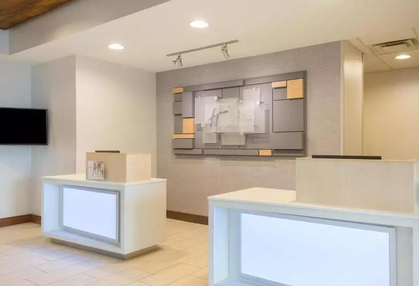 Holiday Inn Express Hotel & Suites Frankfort, An Ihg